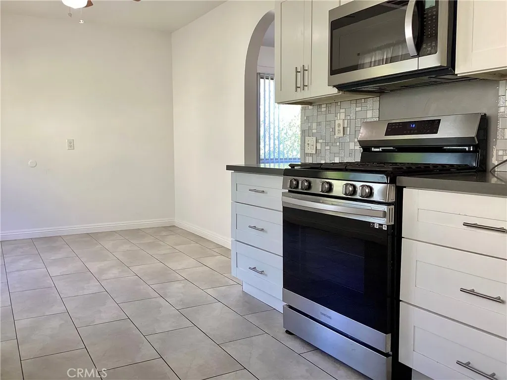 17836 Killion Street Unit A, Encino, CA 91316 - Photo 3 of 28, Encino, CA
