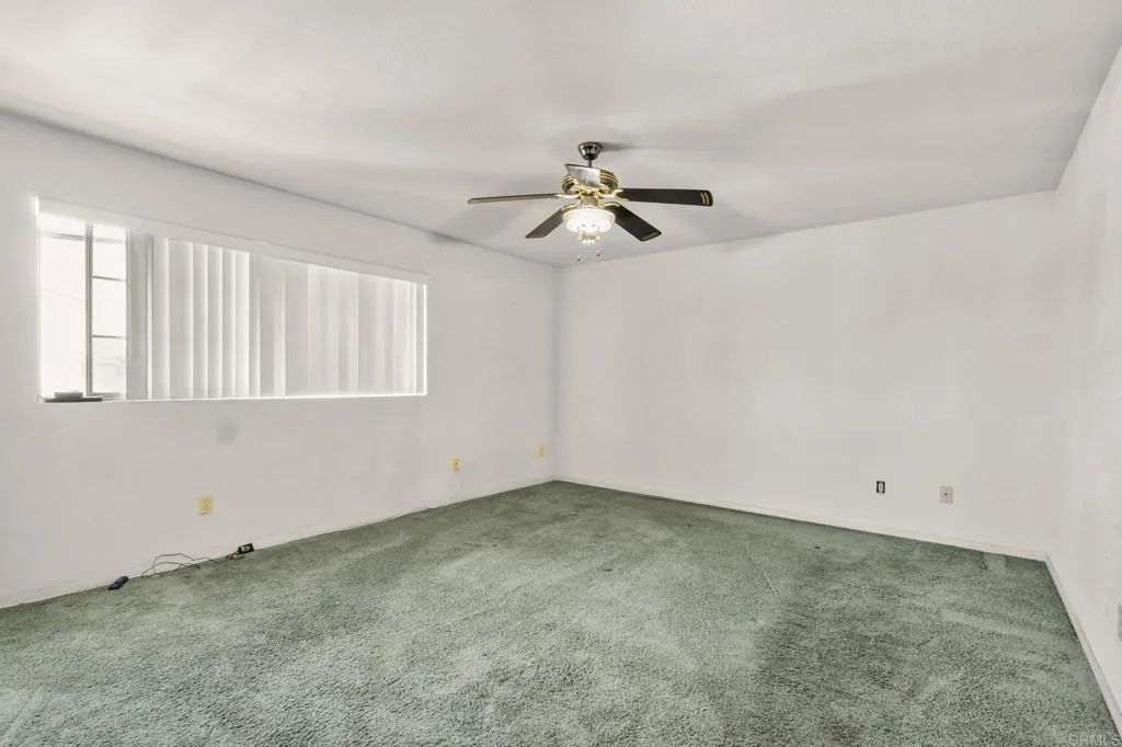 https://cdn.realtyfeed.com/cdn/127/306713320/cf2e1e40aa8a15cd35577a9ce856d1fd.webp