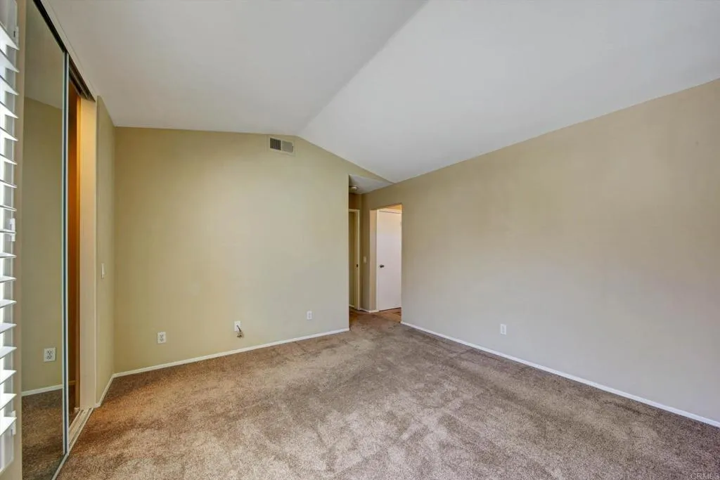 https://cdn.realtyfeed.com/cdn/127/306713328/087d1b875519955c3b6deb22a585ecfd.webp