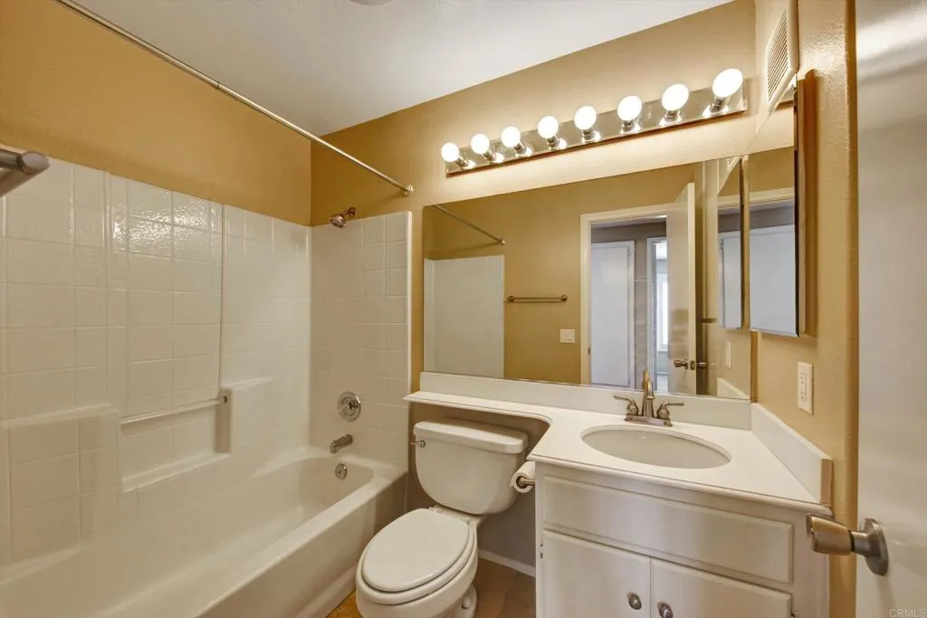 https://cdn.realtyfeed.com/cdn/127/306713328/9b51a7d3aed1898a2709c5a57cdd4b48.webp