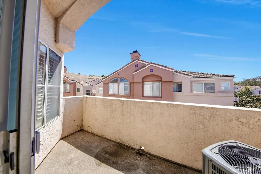 https://cdn.realtyfeed.com/cdn/127/306713328/bcda64eb52f81c00ca56802212174acb.webp
