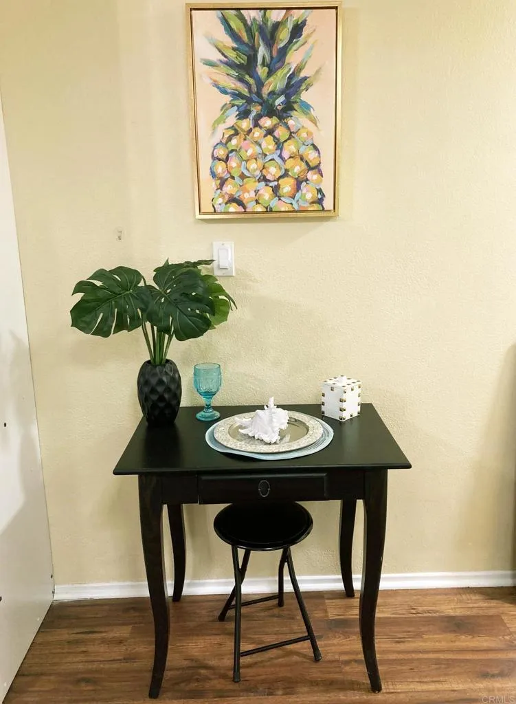 https://cdn.realtyfeed.com/cdn/127/306713329/44e716eb144e416d31ea24d76cf0a926.webp