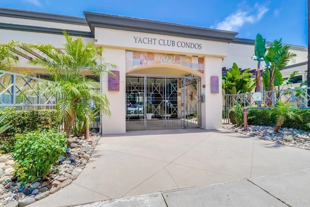 https://cdn.realtyfeed.com/cdn/127/306713329/45383f02e5aaa25afdbb925ccba65ee8.webp