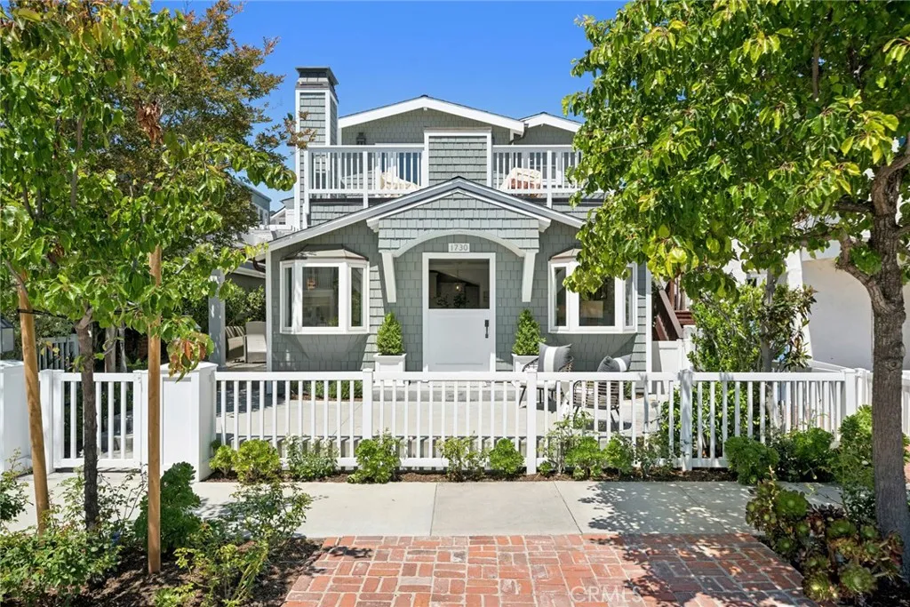 Newport Beach, CA 92661