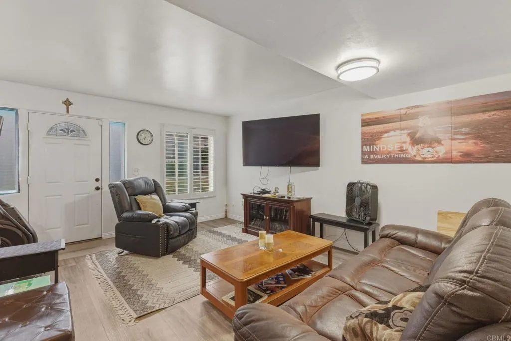 Photo #3: PTP2603511 Listing: Photo #3