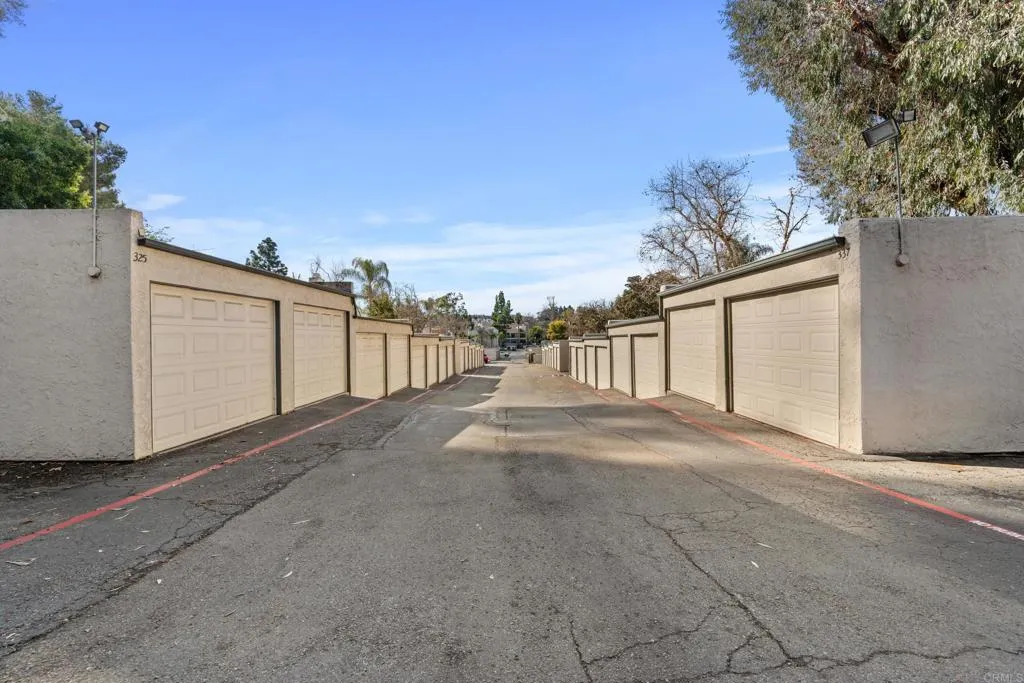 https://cdn.realtyfeed.com/cdn/127/306713356/90eb6cbf2d975f3115c5f9587a078e8a.webp