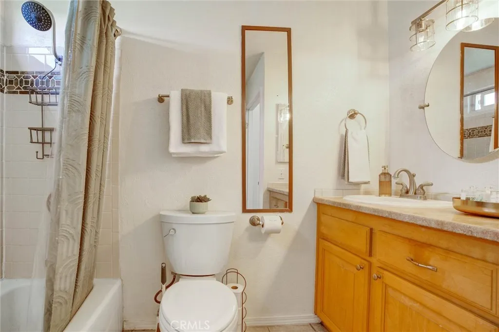 Photo #14: CV26100051 Listing: Photo #14