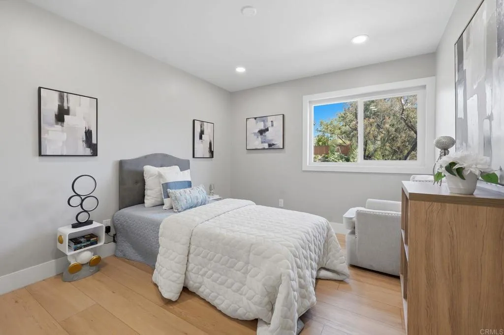 https://cdn.realtyfeed.com/cdn/127/306713407/0f75f76e4d256009ec7b5774823bbe31.webp