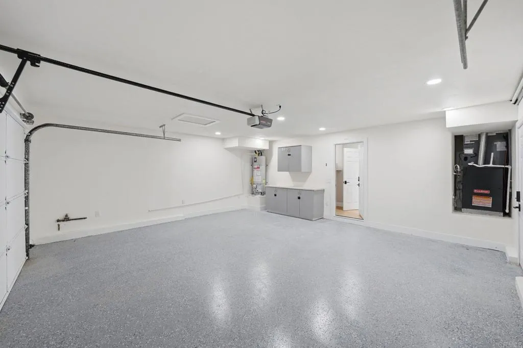https://cdn.realtyfeed.com/cdn/127/306713407/45f238d264c110e660d8e3aba5ec3d79.webp