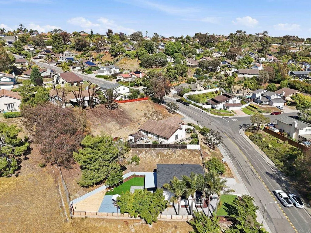 https://cdn.realtyfeed.com/cdn/127/306713407/d3f43f919ae9e84ba26ab05127a16596.webp