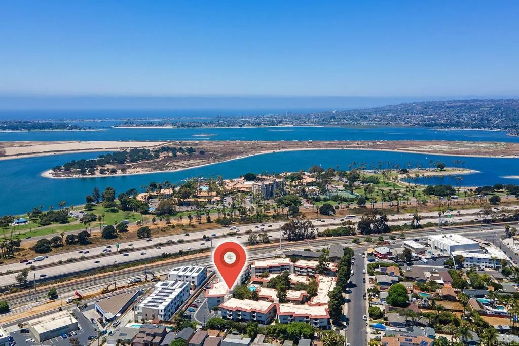 https://cdn.realtyfeed.com/cdn/127/306713409/359dc593872c87d29bf219df801fb389.webp
