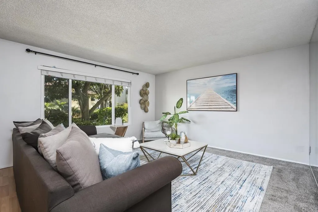 https://cdn.realtyfeed.com/cdn/127/306713409/ec16c7a825ce2ab897b710b884d15c96.webp
