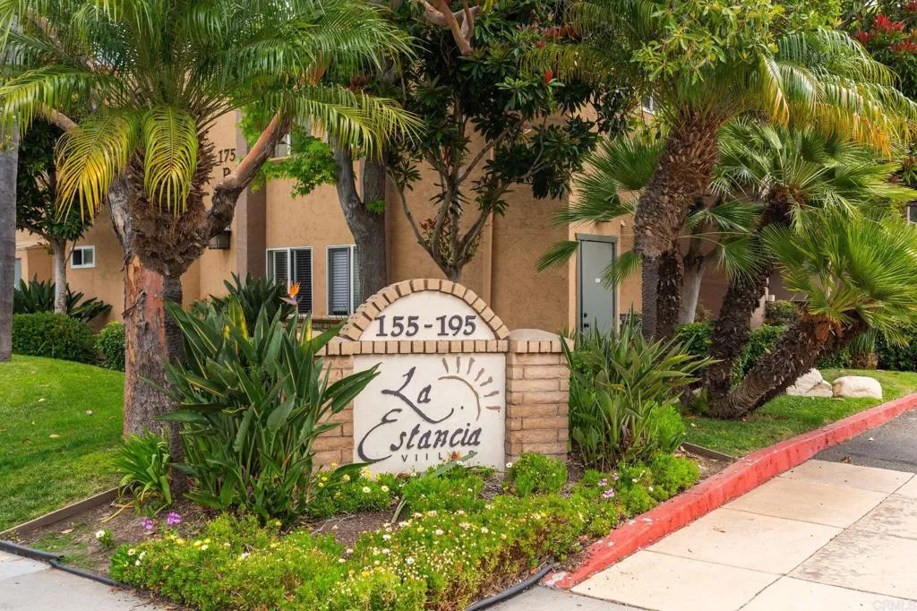 https://cdn.realtyfeed.com/cdn/127/306713412/48c9dcfa1349a049ff2f86ccb270d24a.webp