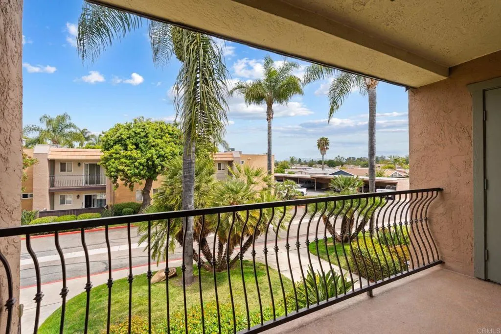 https://cdn.realtyfeed.com/cdn/127/306713412/805f8d69aa9fb949e5cb9eb6ad851c7b.webp