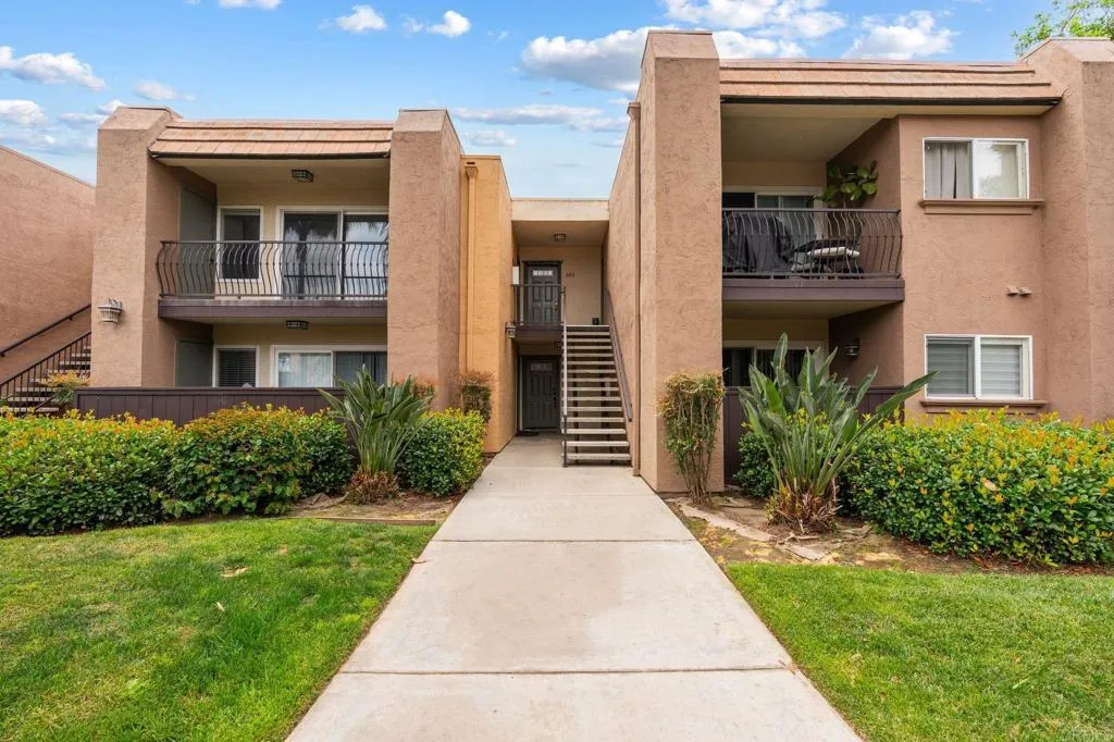 https://cdn.realtyfeed.com/cdn/127/306713412/c12e221879e58e2f03aefdf13fb0f2d3.webp