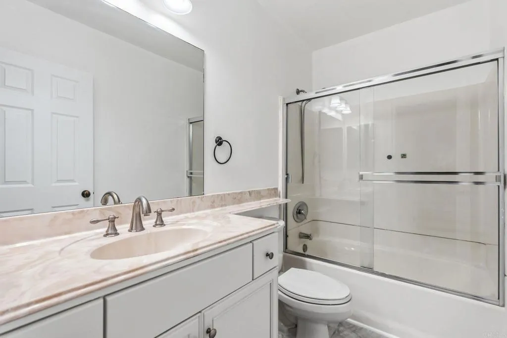 https://cdn.realtyfeed.com/cdn/127/306713412/fca7bc6bc080d418e1fd63c64dd9bf25.webp