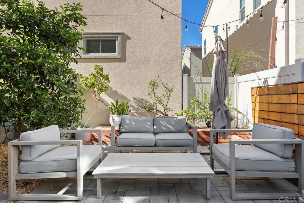 https://cdn.realtyfeed.com/cdn/127/306713415/39bb77f101468042b0860985babab1f9.webp