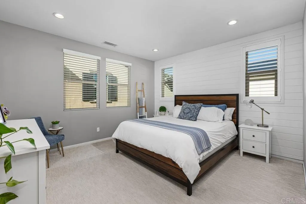 https://cdn.realtyfeed.com/cdn/127/306713415/4155fd6abe8eafb8204ee634f48b7750.webp