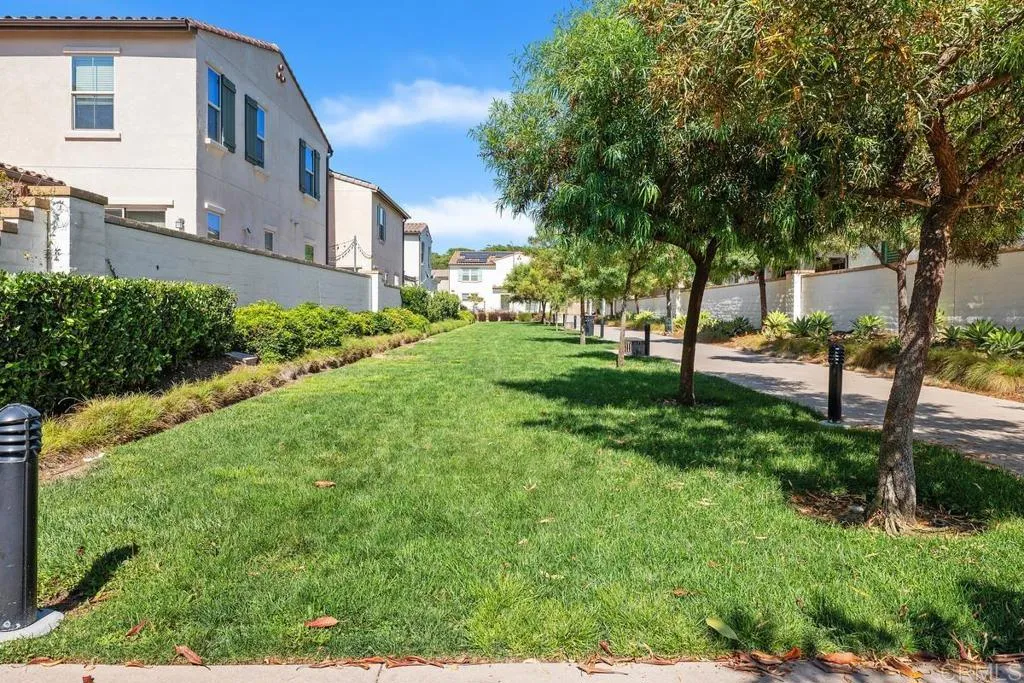 https://cdn.realtyfeed.com/cdn/127/306713415/dd152e51985f863018c39f89ebea681f.webp