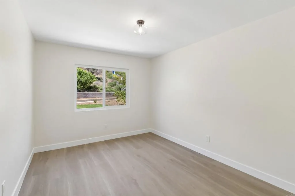https://cdn.realtyfeed.com/cdn/127/306713426/45b552826201f48272b3a1c3e2a25aeb.webp