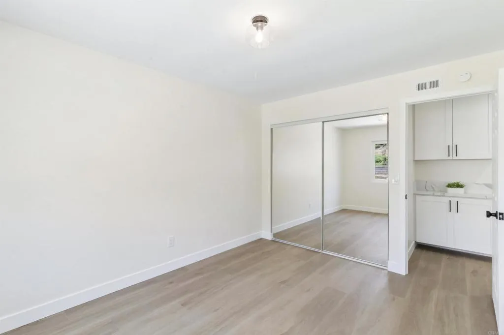 https://cdn.realtyfeed.com/cdn/127/306713426/d347b8486d95b0f3e6a960d87b2220cc.webp