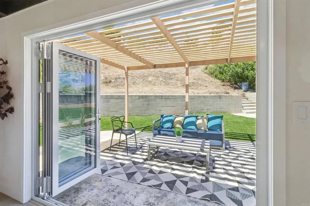 https://cdn.realtyfeed.com/cdn/127/306713426/e2a01afa172f6cc57978dce009bafe63.webp
