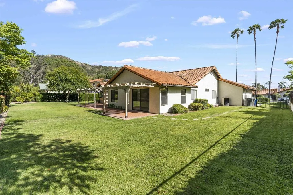 https://cdn.realtyfeed.com/cdn/127/306713474/2009e30753f23f5692b828e7a4e16595.webp