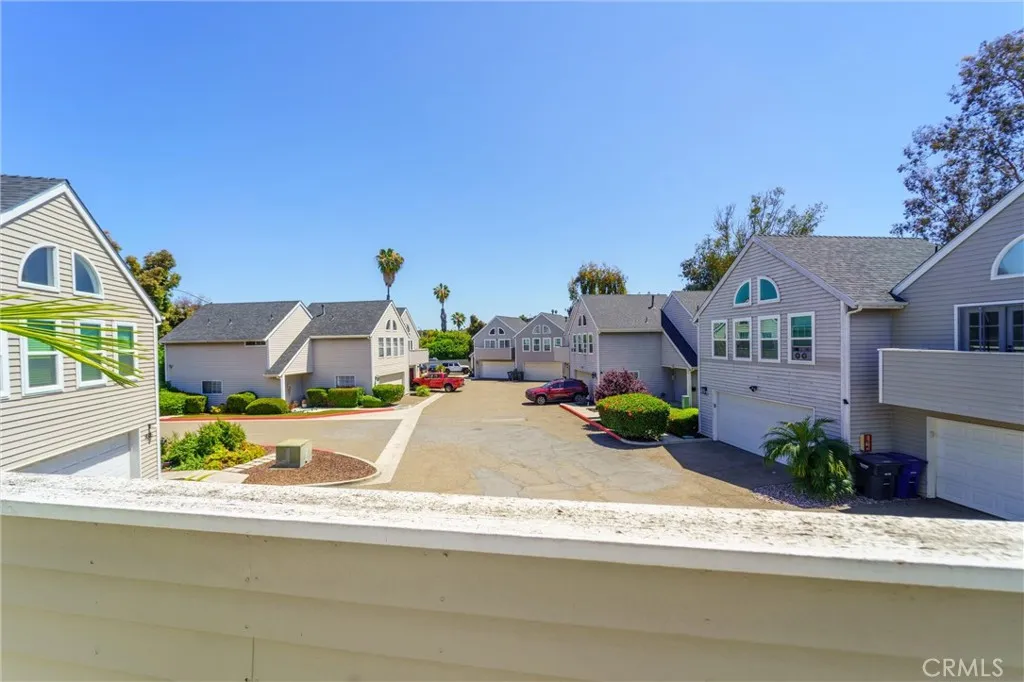 https://cdn.realtyfeed.com/cdn/127/306713484/271db4cbd9a4b55e863569fc9ee0a475.webp