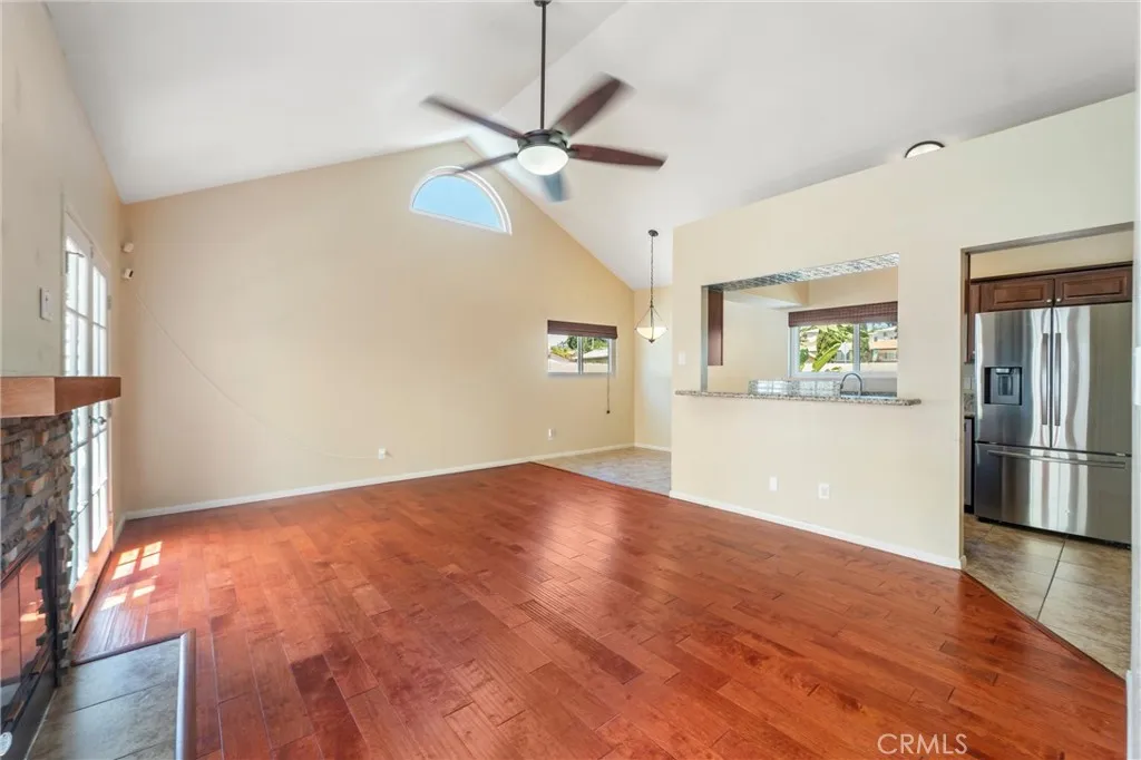 https://cdn.realtyfeed.com/cdn/127/306713484/384a64166355c3fdf966198b6f6b90bc.webp