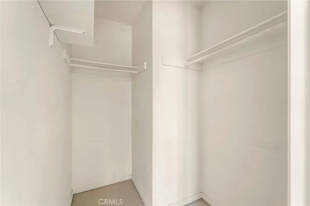https://cdn.realtyfeed.com/cdn/127/306713484/684e482829356758e43537a4df90c22e.webp