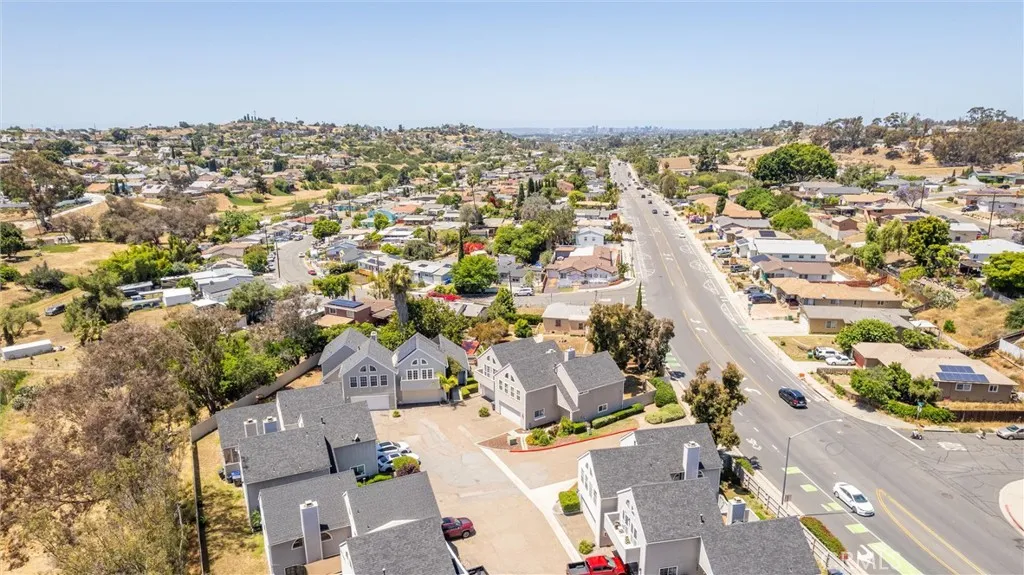 https://cdn.realtyfeed.com/cdn/127/306713484/71cb56f2f9a2a16a6bed5141ea8e8cb8.webp