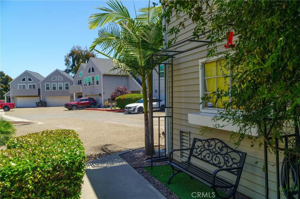 https://cdn.realtyfeed.com/cdn/127/306713484/8ddb0f201ee7f4de1775291b988f9d26.webp