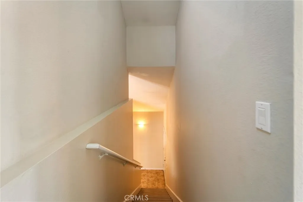 https://cdn.realtyfeed.com/cdn/127/306713484/ef61dc0579895ef170c28d0884ad9128.webp