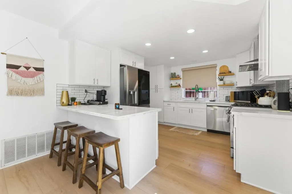 Photo #19: PTP2603518 Listing: Photo #19