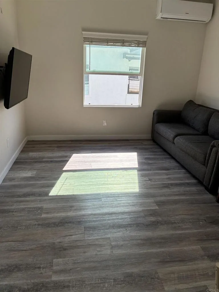 https://cdn.realtyfeed.com/cdn/127/306713500/5fc631ee8e910f679d5b4af79a53d226.webp