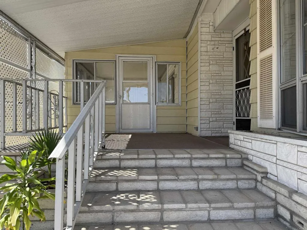https://cdn.realtyfeed.com/cdn/127/306713517/153df1115d2f22ee423ccde9cfa7857c.webp