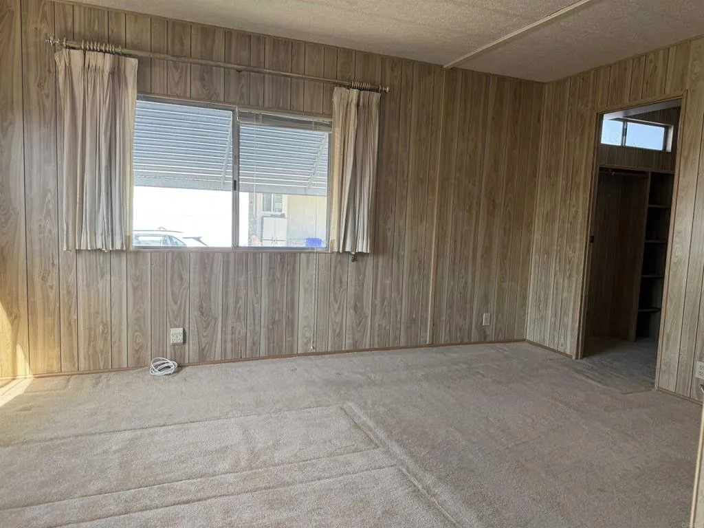 https://cdn.realtyfeed.com/cdn/127/306713517/78d07acdcd5c04297f51aa13ac3d4386.webp