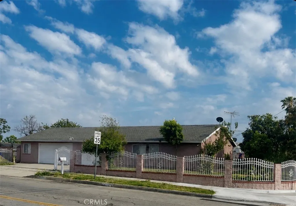 Bloomington, CA 92316
