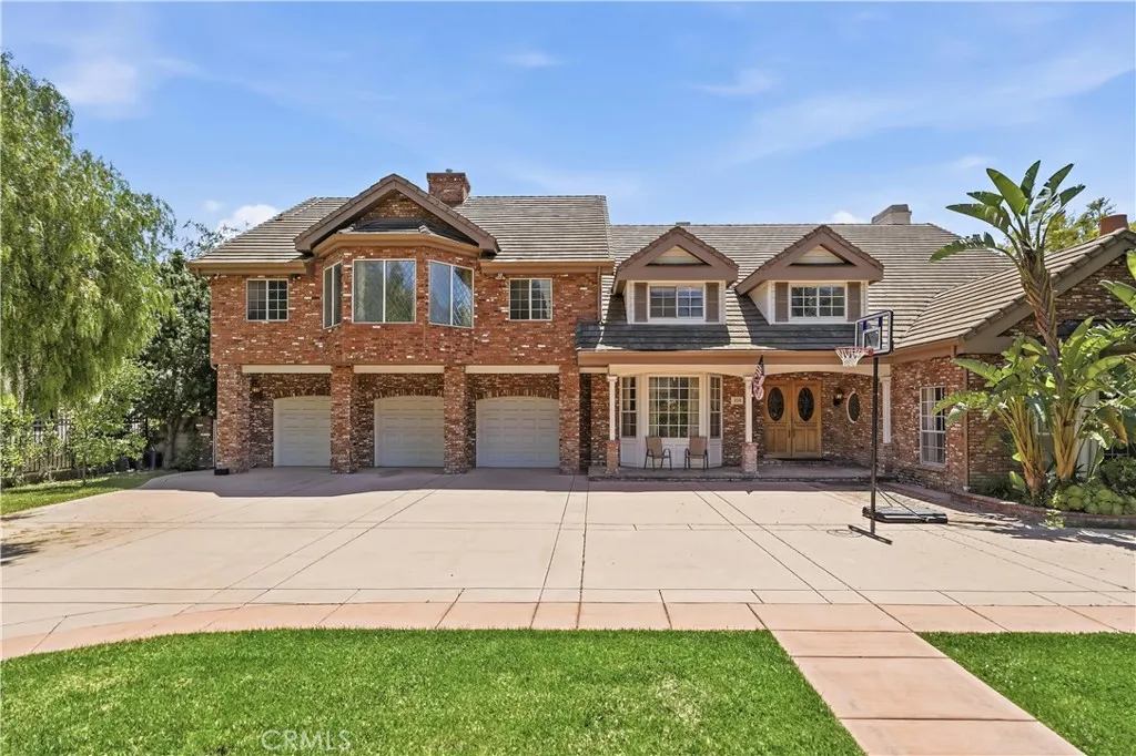 Upland, CA 91784