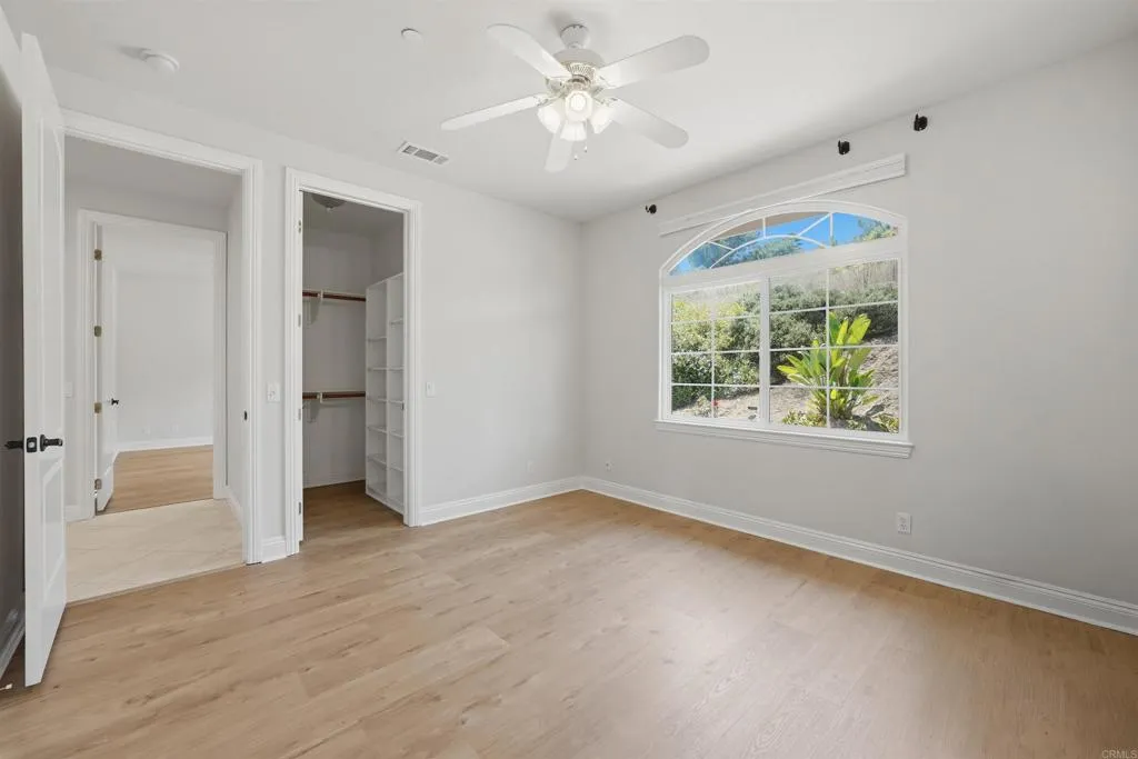 https://cdn.realtyfeed.com/cdn/127/306713556/8c652f6787f4627c8529ce3692145c78.webp