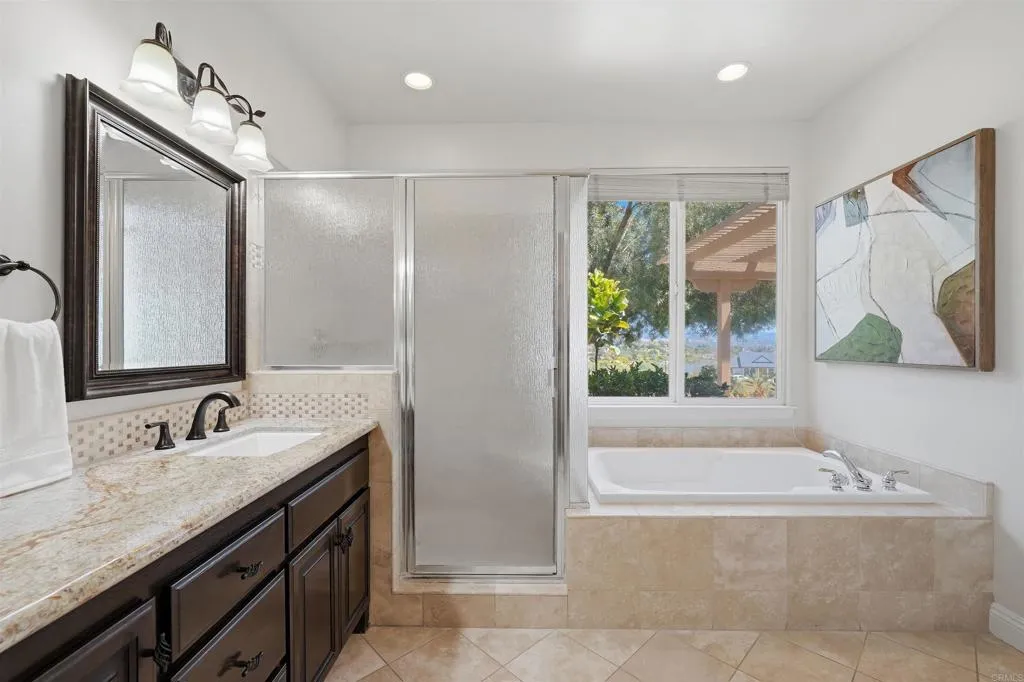 https://cdn.realtyfeed.com/cdn/127/306713556/d618d1801cfbbe1abb3ab1ccf3ed0c46.webp