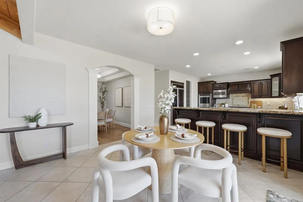 https://cdn.realtyfeed.com/cdn/127/306713556/f4aed82e1116214310177eb3f91afe21.webp