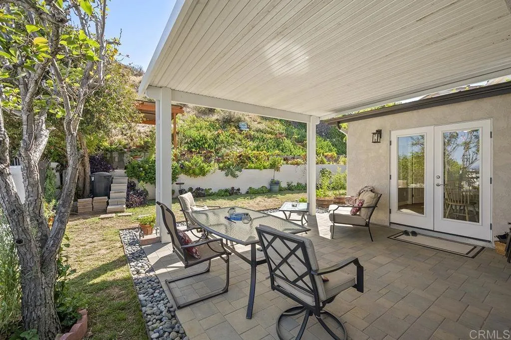 https://cdn.realtyfeed.com/cdn/127/306713581/caeba4c285336cc7bbae7009af786dfe.webp