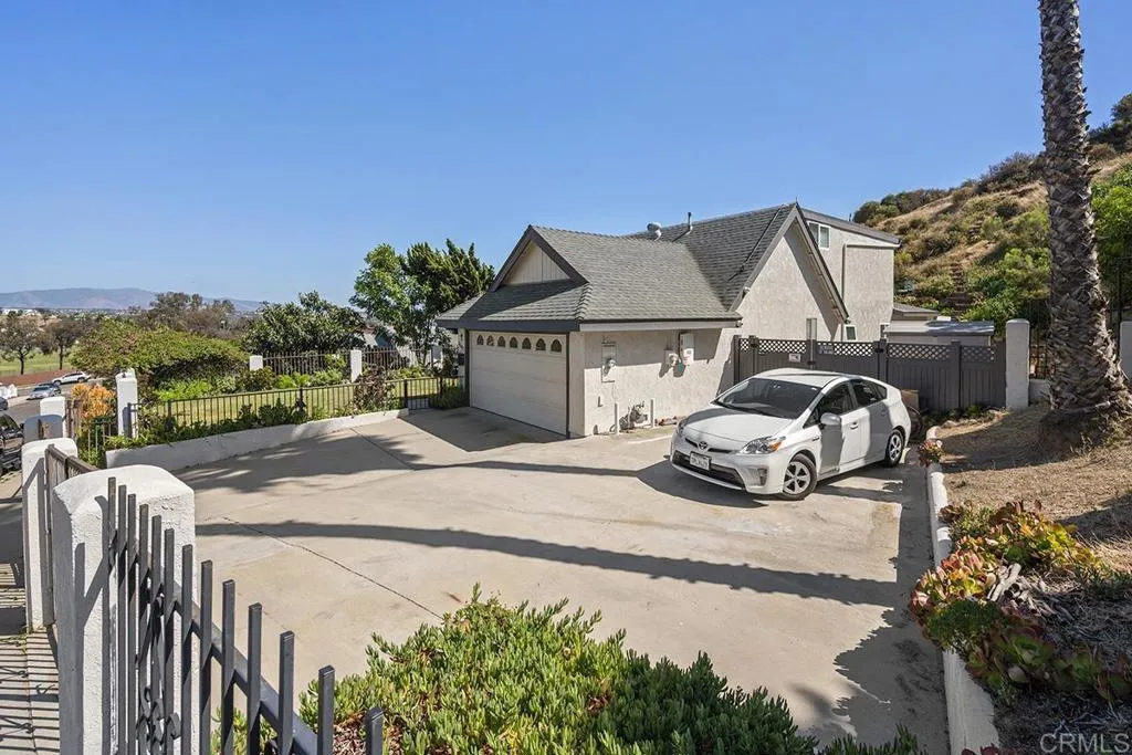 https://cdn.realtyfeed.com/cdn/127/306713581/ec1d500081c09f856d819063b50f2c2a.webp
