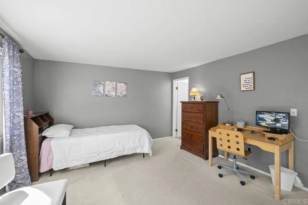 https://cdn.realtyfeed.com/cdn/127/306713581/fcdda27bc2c55f47442c3175753b1305.webp