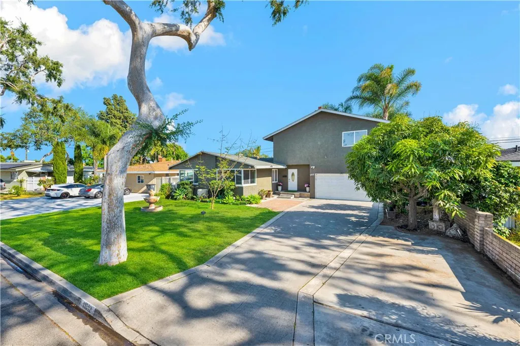 11912 Edgewood