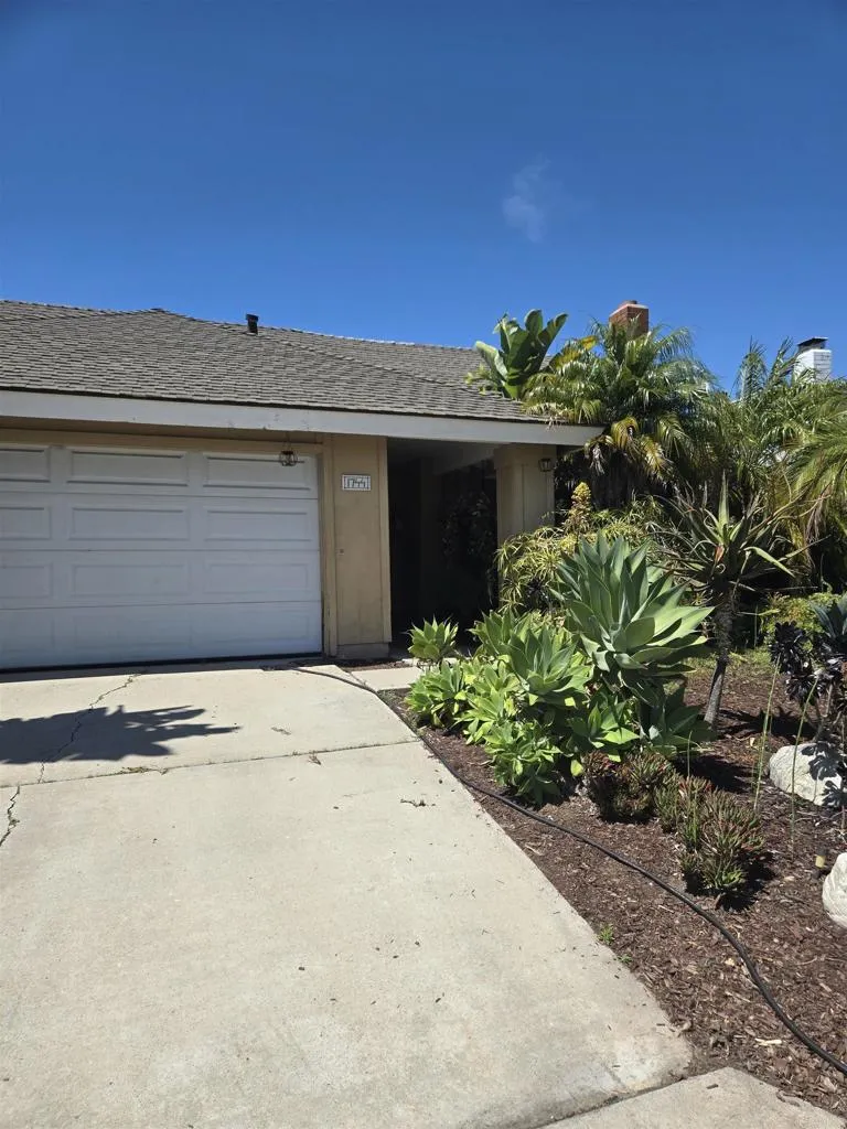 Encinitas Encinitas