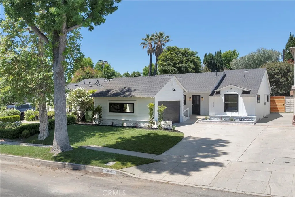 Valley Village, CA 91401