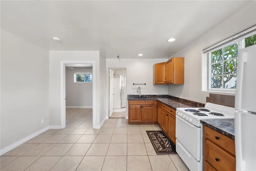 https://cdn.realtyfeed.com/cdn/127/306713619/1635a3ae6ed94157207294d9fb2e5a73.webp