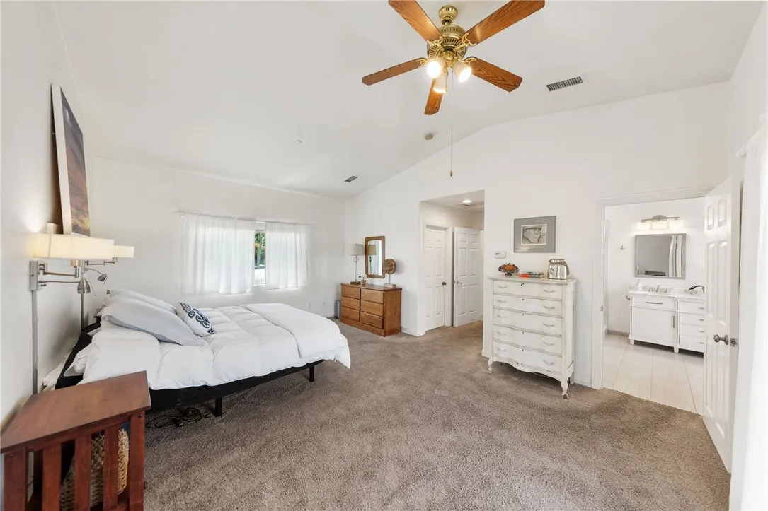 https://cdn.realtyfeed.com/cdn/127/306713619/3e2cb911a574aab2770b7943a07dcd31.webp